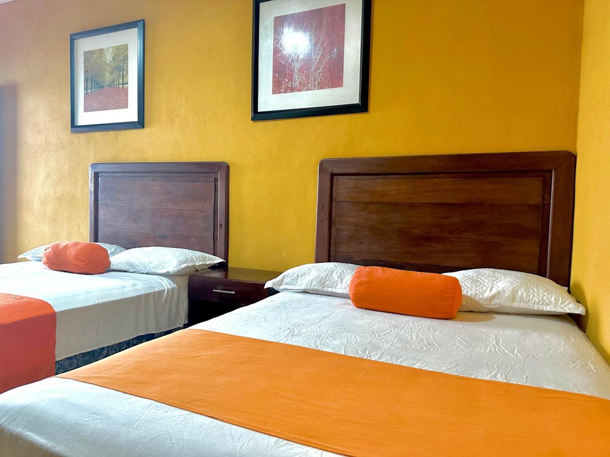 Hotel San Miguel Flores Room photo